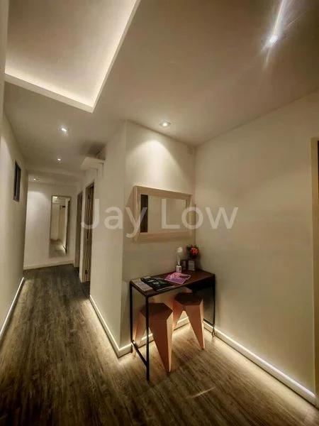 Room (Condo) for Rent in  Cascadale - Image 1